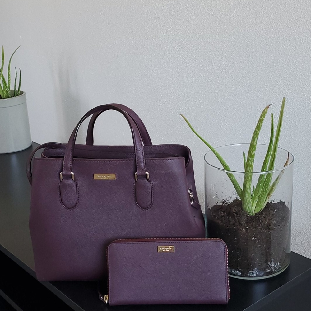 Kate spade purse and wallet set